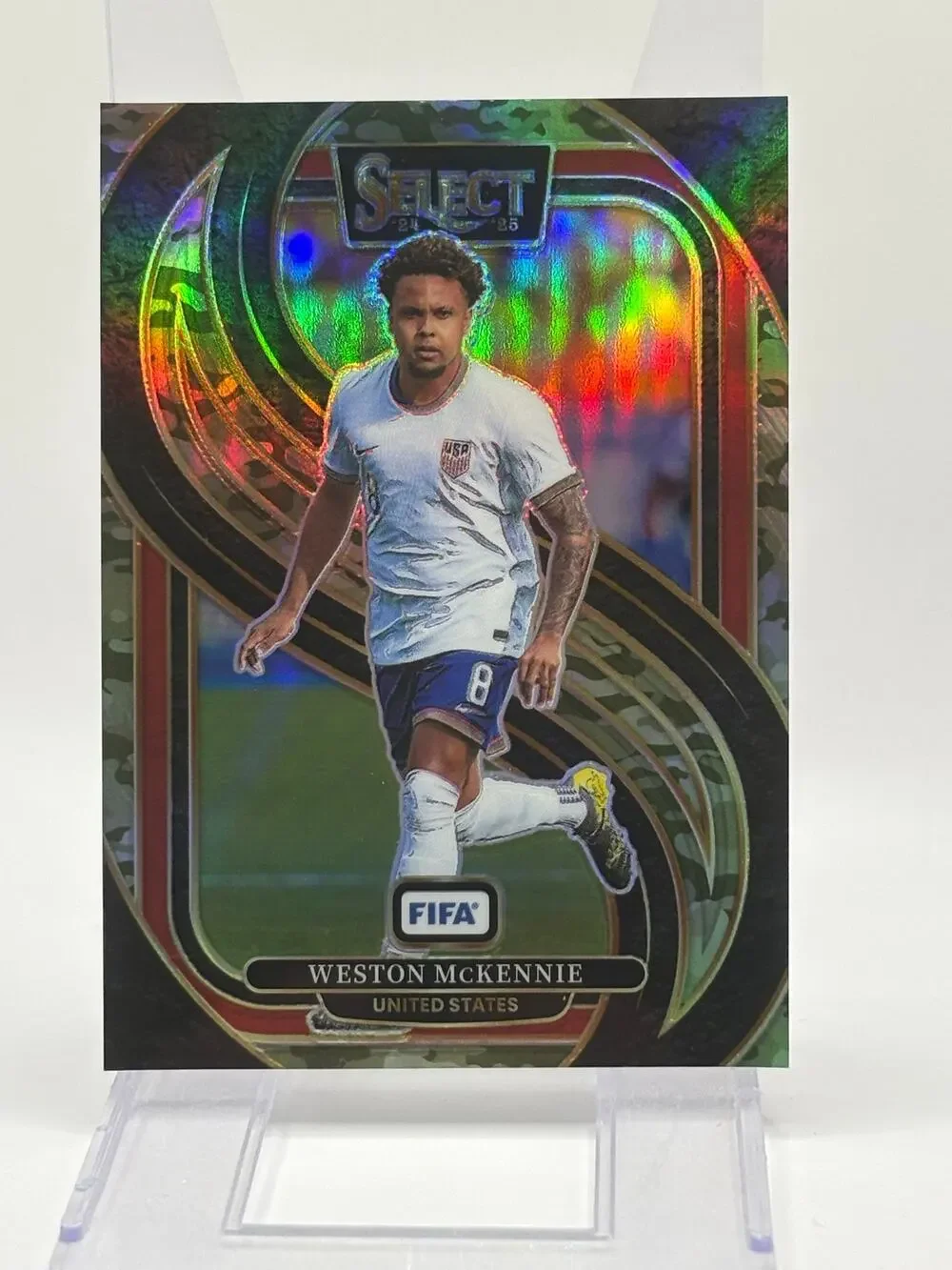 2024-25 Panini Select FIFA Weston McKennie Mezzanine Camo Refractor /135 SP USA